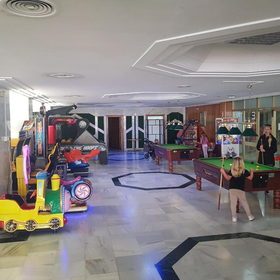 Appartment Totally Upgraded At Benal Beach 贝纳尔马德纳 外观 照片